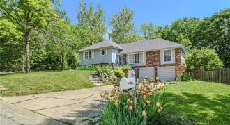 Homes for Sale in Liberty, MO 64068 | 1485  Hemlock Drive