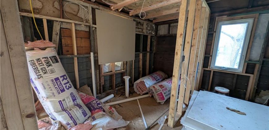 Homes for Sale in Kansas City, MO 64117 | 3933 N Lister Avenue