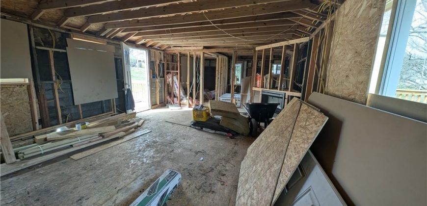 Homes for Sale in Kansas City, MO 64117 | 3933 N Lister Avenue