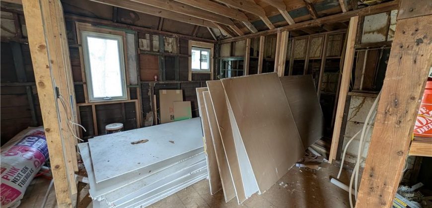 Homes for Sale in Kansas City, MO 64117 | 3933 N Lister Avenue