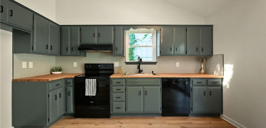 Homes for Sale in Kansas City, MO 64117 | 4311 N Bellaire Avenue