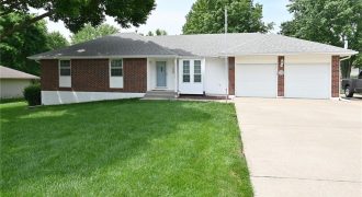 Homes for Sale in Kansas City, MO 64155 | 1400 NE 112th Terrace