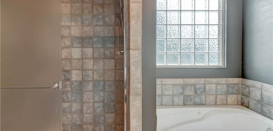 Homes for Sale in Kansas City, MO 64157 | 8111 NE 111th Terrace