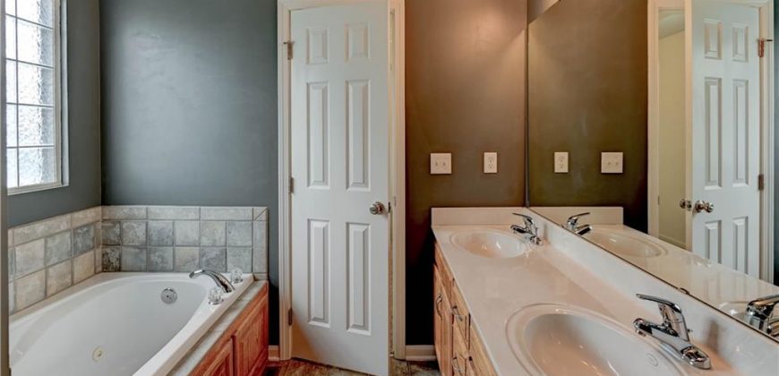 Homes for Sale in Kansas City, MO 64157 | 8111 NE 111th Terrace