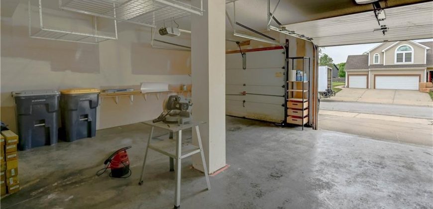 Homes for Sale in Kansas City, MO 64157 | 8111 NE 111th Terrace