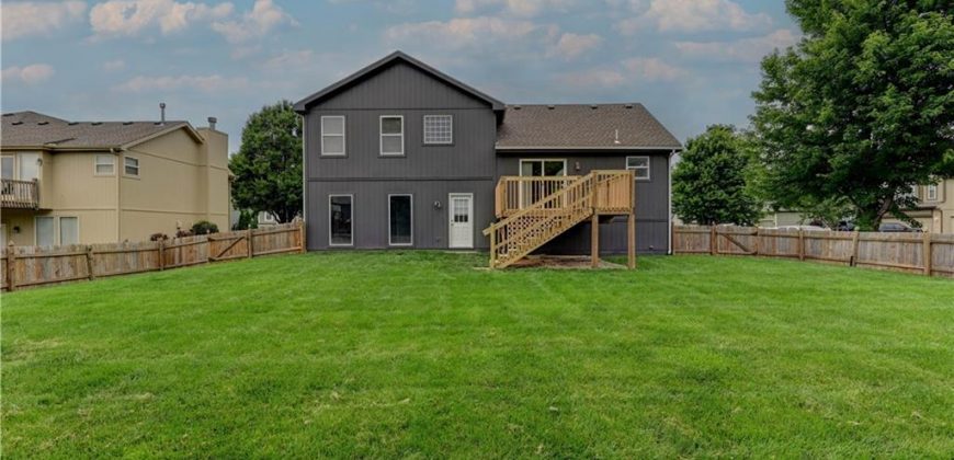 Homes for Sale in Kansas City, MO 64157 | 8111 NE 111th Terrace