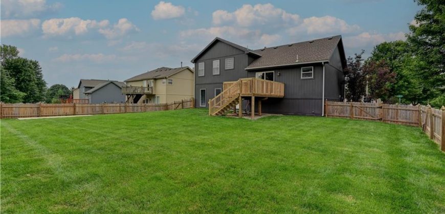 Homes for Sale in Kansas City, MO 64157 | 8111 NE 111th Terrace