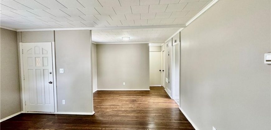 Homes for Sale in Kansas City, MO 64116 | 1229 NE 43rd Terrace