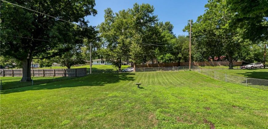 Homes for Sale in Kansas City, MO 64119 | 4980 NE Chouteau Drive