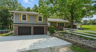 Homes for Sale in Holt, MO 64048 | 19806 NE 172nd Street