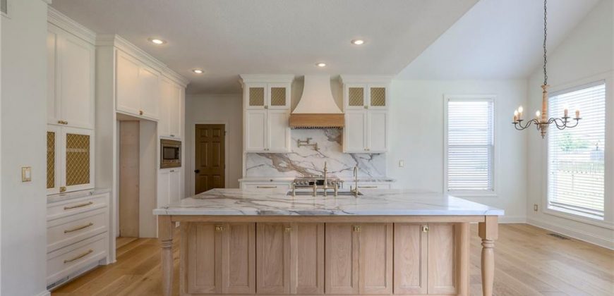 Homes for Sale in Kansas City, MO 64155 | 2300 NE 109th Street