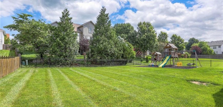 Homes for Sale in Kansas City, MO 64155 | 2300 NE 109th Street