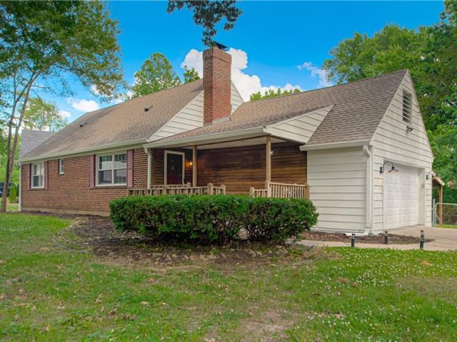 Homes for Sale in Kansas City, MO 64118 | 5144 NE Marvin Road