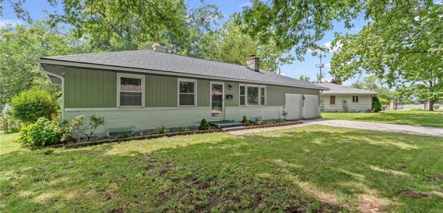 Homes for Sale in Kansas City, MO 64119 | 4944 NE Gladstone Avenue