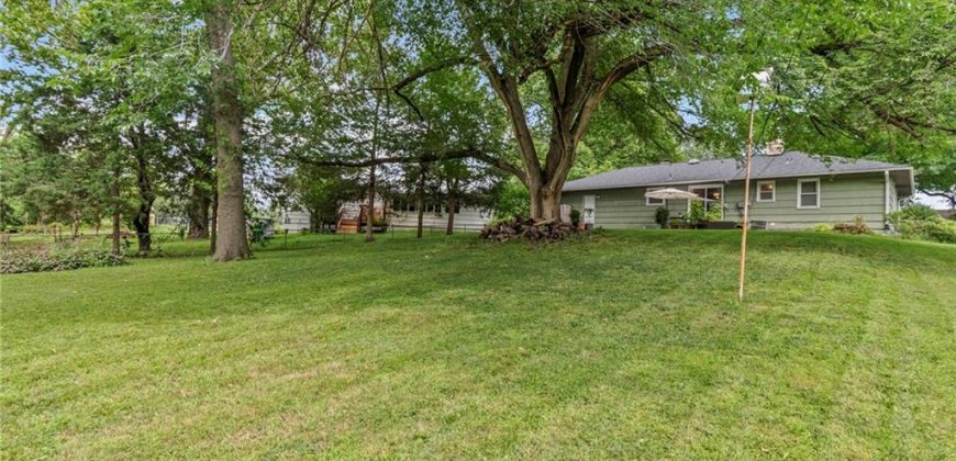 Homes for Sale in Kansas City, MO 64119 | 4944 NE Gladstone Avenue