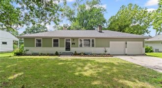 Homes for Sale in Kansas City, MO 64119 | 4944 NE Gladstone Avenue