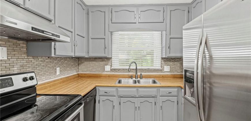 Homes for Sale in Kansas City, MO 64119 | 4944 NE Gladstone Avenue