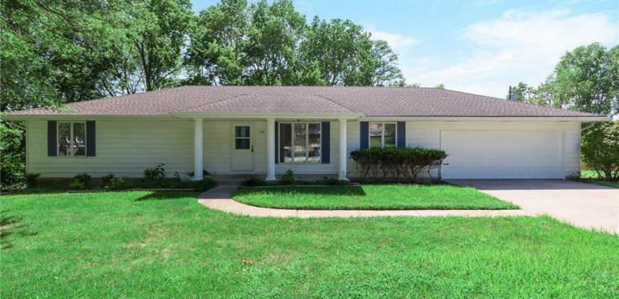 Homes for Sale in Platte City, MO 64079 | 26  Hull Drive