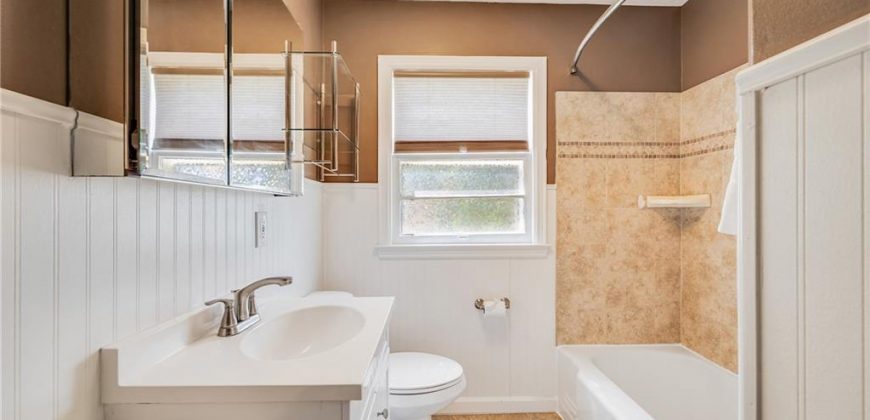 Homes for Sale in Kansas City, MO 64119 | 5508 N Spruce Avenue