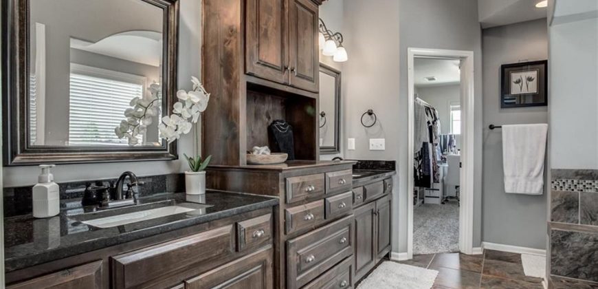 Homes for Sale in Kansas City, MO 64155 | 1319 NE 107th Terrace