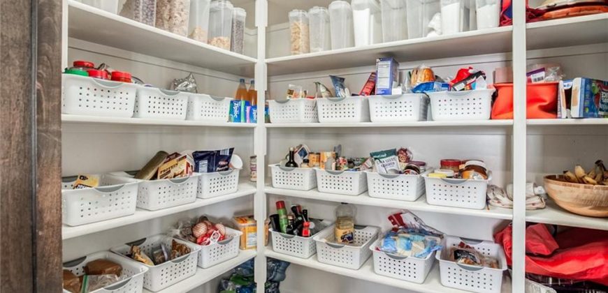 Homes for Sale in Kansas City, MO 64155 | 1319 NE 107th Terrace