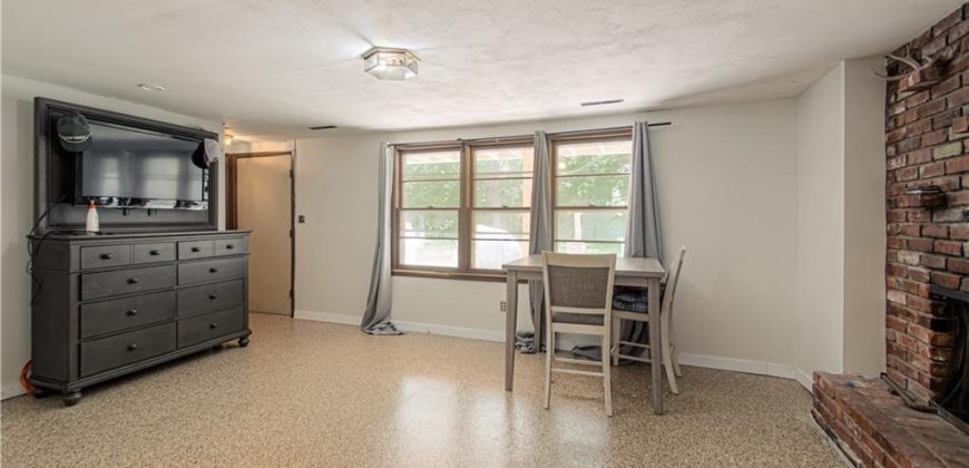 Homes for Sale in Liberty, MO 64068 | 1476  Hemlock Drive