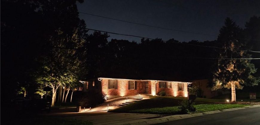 Homes for Sale in Liberty, MO 64068 | 1476  Hemlock Drive