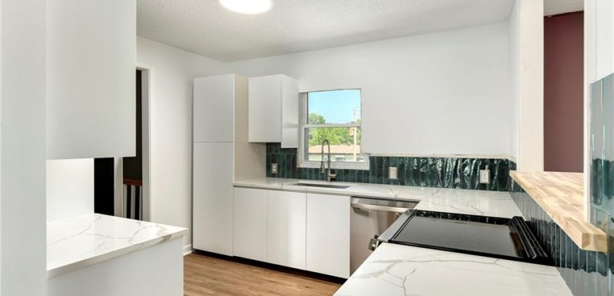 Homes for Sale in Gladstone, MO 64118 | 208 NW 73rd Street