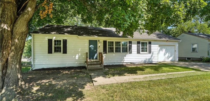 Homes for Sale in Gladstone, MO 64118 | 6513 N HARRISON Street