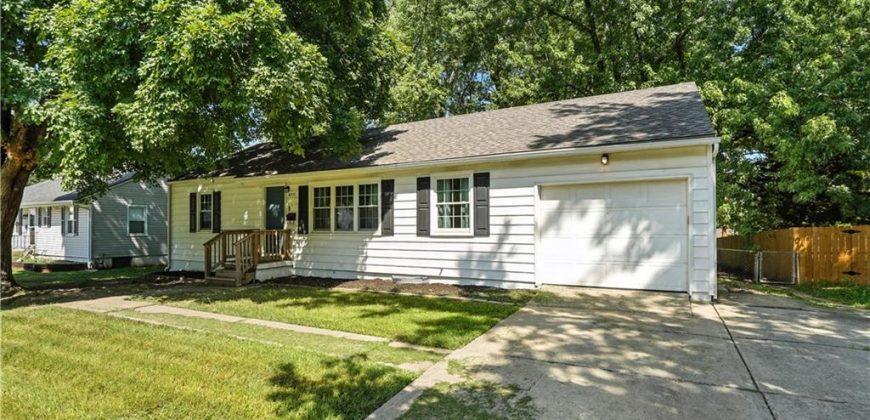 Homes for Sale in Gladstone, MO 64118 | 6513 N HARRISON Street