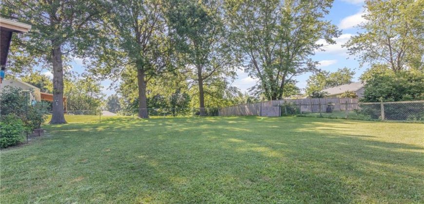 Homes for Sale in Kansas City, MO 64155 | 10439 N Cherry Drive