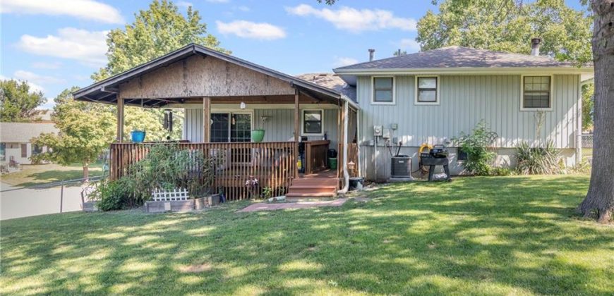 Homes for Sale in Kansas City, MO 64155 | 10439 N Cherry Drive