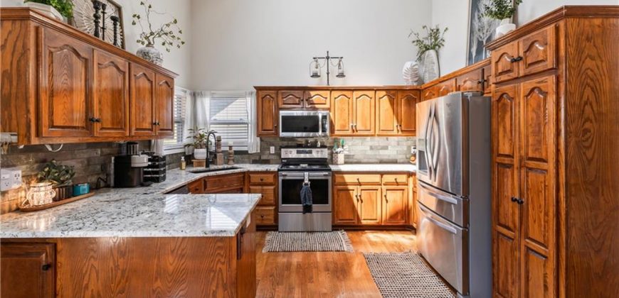 Homes for Sale in Kansas City, MO 64157 | 11004 N Laurel Avenue