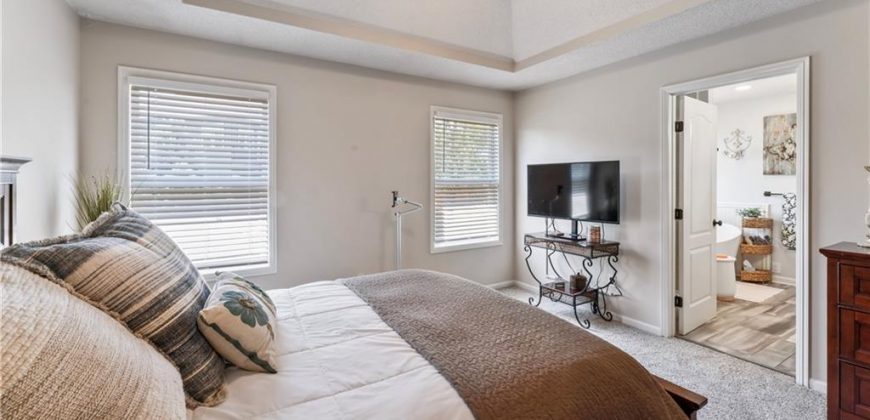 Homes for Sale in Kansas City, MO 64157 | 11004 N Laurel Avenue