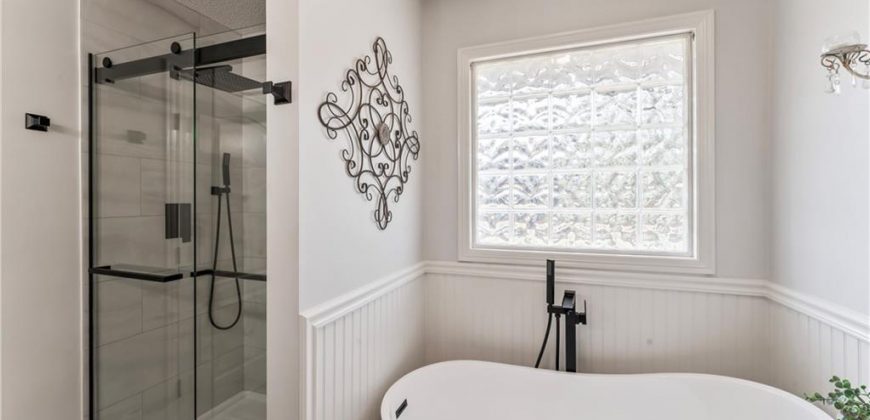 Homes for Sale in Kansas City, MO 64157 | 11004 N Laurel Avenue