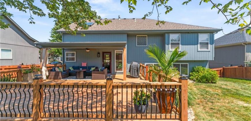 Homes for Sale in Kansas City, MO 64157 | 11004 N Laurel Avenue