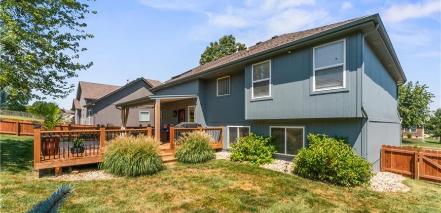 Homes for Sale in Kansas City, MO 64157 | 11004 N Laurel Avenue