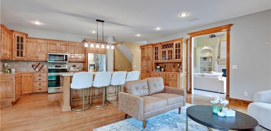 Homes for Sale in Parkville, MO 64152 | 6330 N Nevada Avenue