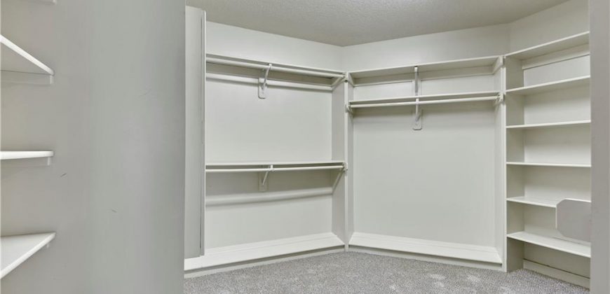 Homes for Sale in Parkville, MO 64152 | 6330 N Nevada Avenue