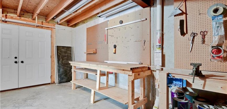 Homes for Sale in Parkville, MO 64152 | 6330 N Nevada Avenue