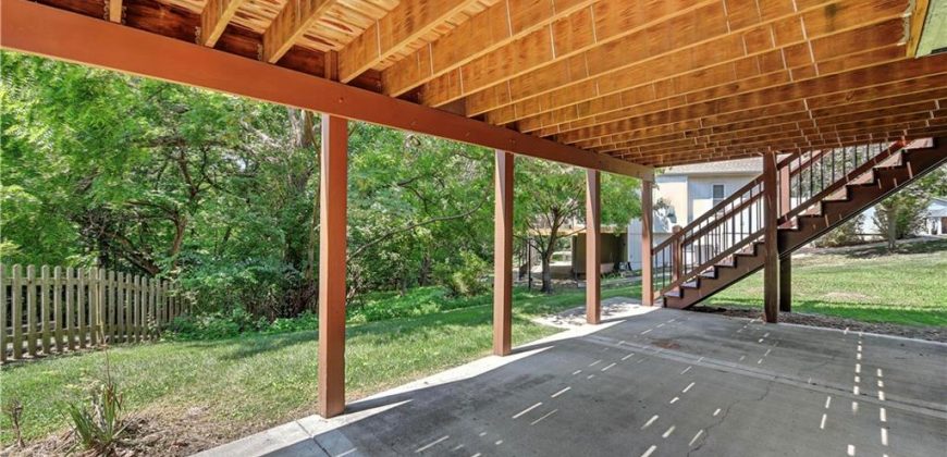 Homes for Sale in Parkville, MO 64152 | 6330 N Nevada Avenue