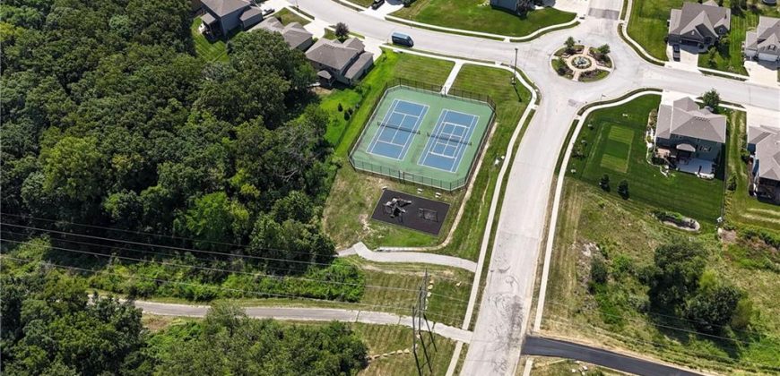 Homes for Sale in Parkville, MO 64152 | 6330 N Nevada Avenue