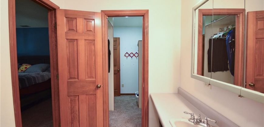 Homes for Sale in Excelsior Springs, MO 64024 | 211  Southside Court