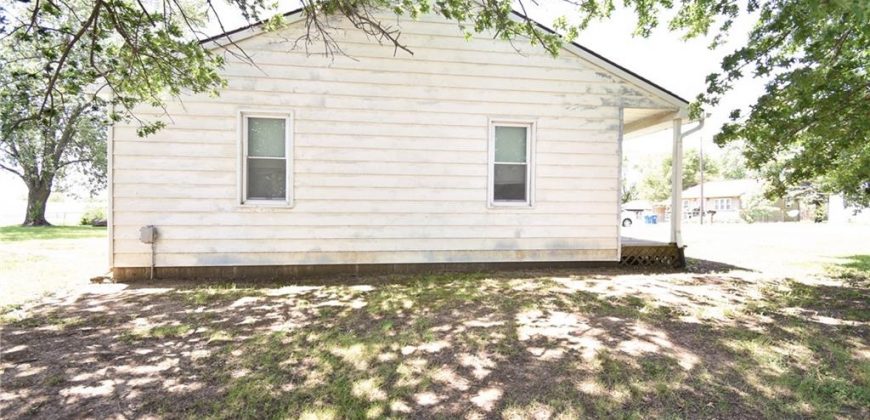 Homes for Sale in Excelsior Springs, MO 64024 | 211  Southside Court