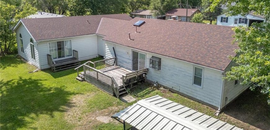 Homes for Sale in Excelsior Springs, MO 64024 | 211  Southside Court