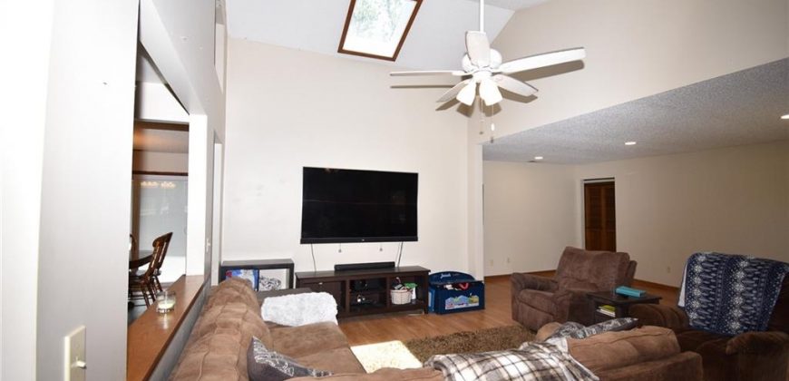 Homes for Sale in Excelsior Springs, MO 64024 | 211  Southside Court