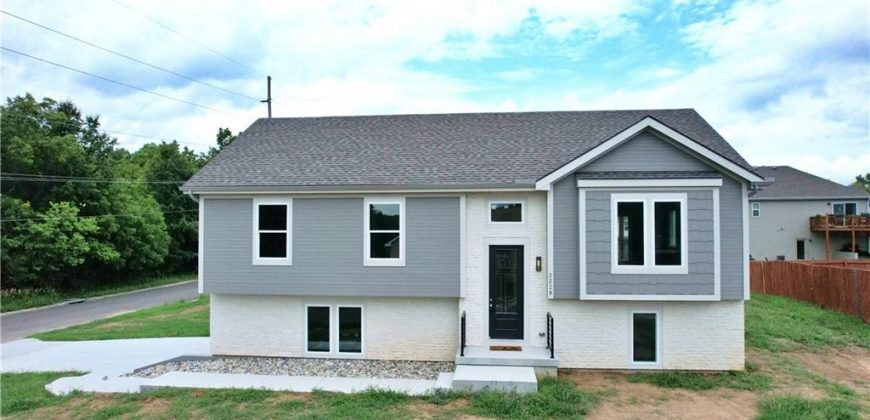 Homes for Sale in Excelsior Springs, MO 64024 | 2228  Corbin Court