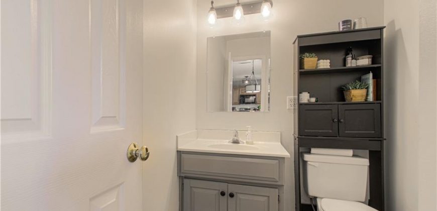 Homes for Sale in Kansas City, MO 64157 | 11045 N Lewis Avenue