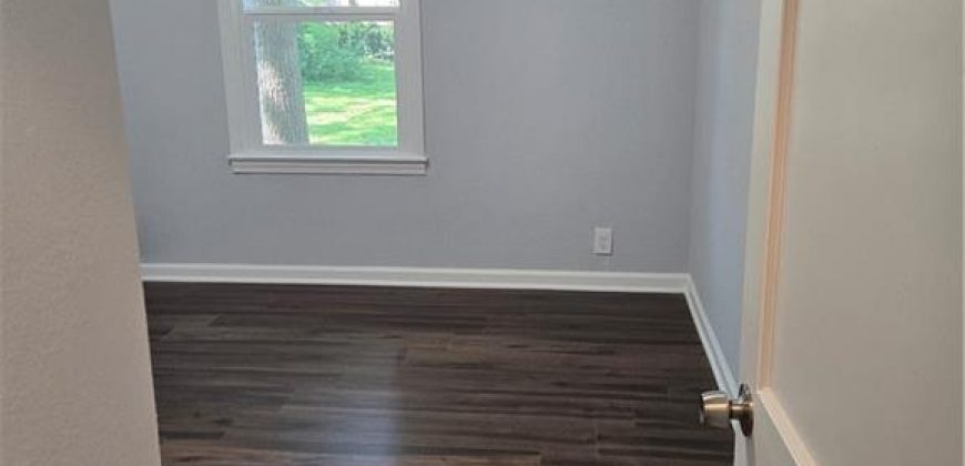 Homes for Sale in Liberty, MO 64068 | 832  Hillside Avenue