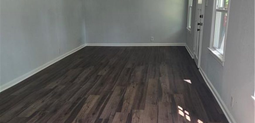 Homes for Sale in Liberty, MO 64068 | 832  Hillside Avenue